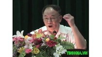 Kể chuyện Bác Hồ hay nhất - GS Hoàng Chí Bảo nói chuyện tại Tĩnh Gia (phần 2) Kể chuyện Bác Hồ hay nhất - GS Hoàng Chí Bảo nói chuyện tại Tĩnh Gia (phần 2)