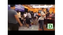 (VTC14)_Bộ KH&CN thu hồi hàng bị cán bộ tranh cướp khi tiêu hủy (VTC14)_Bộ KH&CN thu hồi hàng bị cán bộ tranh cướp khi tiêu hủy