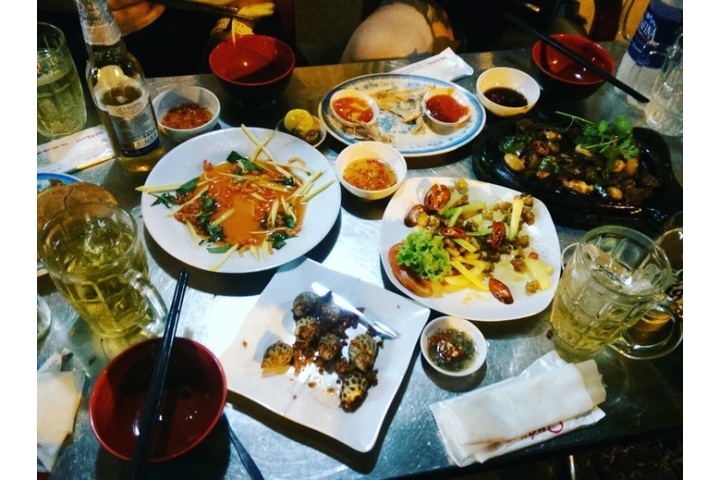 Dừng chân tại 5 quán cơm trưa ngon ngất ngây ở Sài Gòn