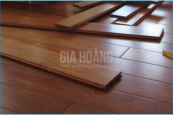 Sàn Gỗ Căm Xe