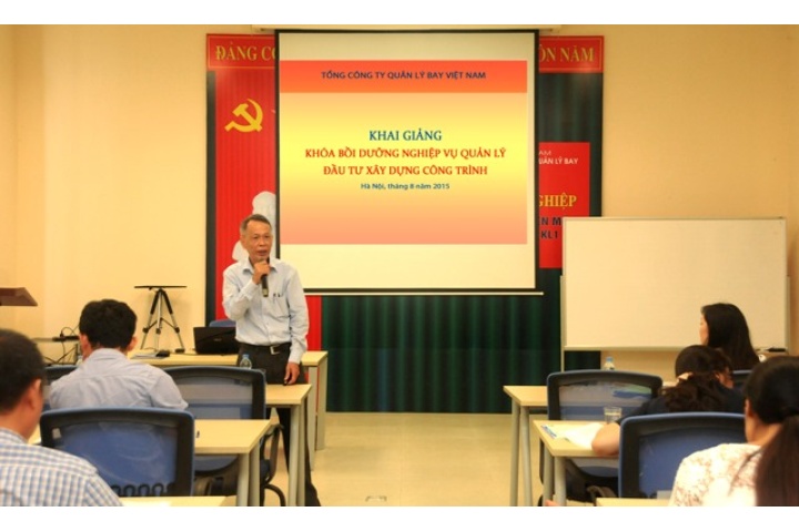 Khai giảng khoá bồi dưỡng nghiệp vụ Quản lý dự án đầu tư xây dựng ...