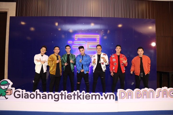 Giao Hàng Tiết Kiệm - khu vực miền Nam | Tiệc Tất Niên 2018 – Trung ...