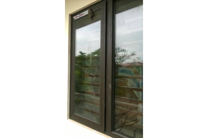 Cửa đi mở lùa nhôm Việt Pháp hệ 2600