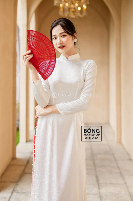 Tổng hợp những cách diện váy trắng trễ vai vạn người mê