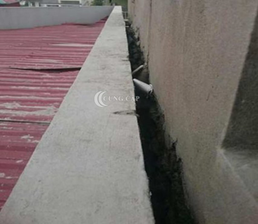 Điều gì cần biết khi tự chống thấm tường nhà liền kề
