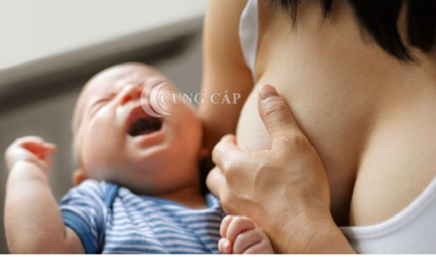 Nguyên nhân khiến bé không chịu bú mẹ