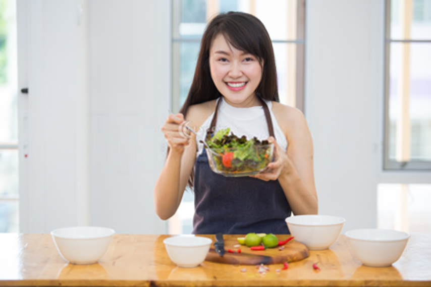 Mới có bầu nên ăn gì và không nên ăn gì?