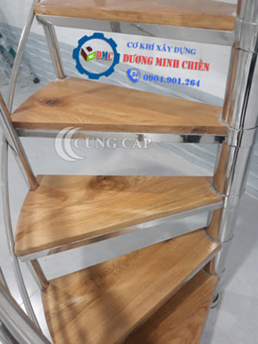 Cầu thang sắt tại hcm