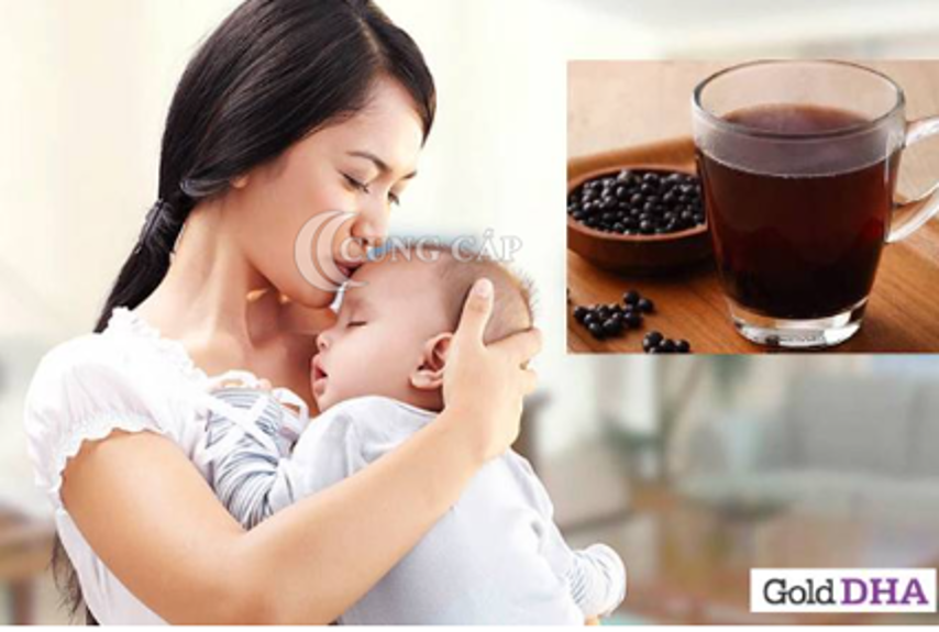 Bao lâu sau sinh thì mẹ được uống nước đậu đen?